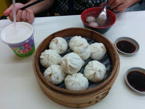 Zhoujia Steamed Dumpling